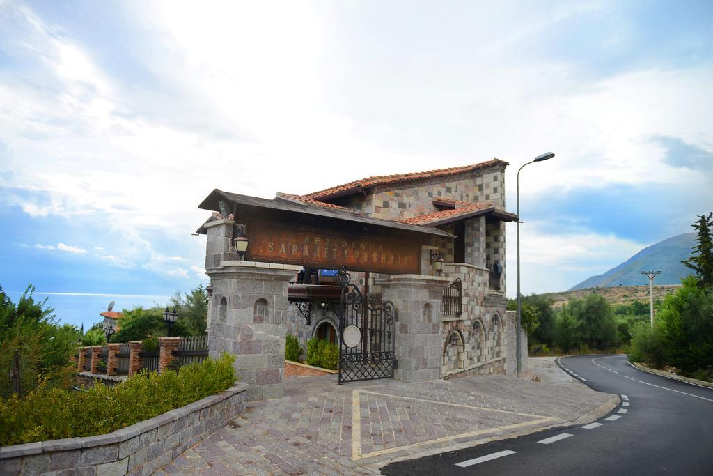 Sarajet E Pashait 1 Gasthof Dhërmi
