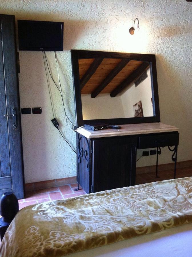 Sarajet E Pashait 1 Gasthof Dhërmi